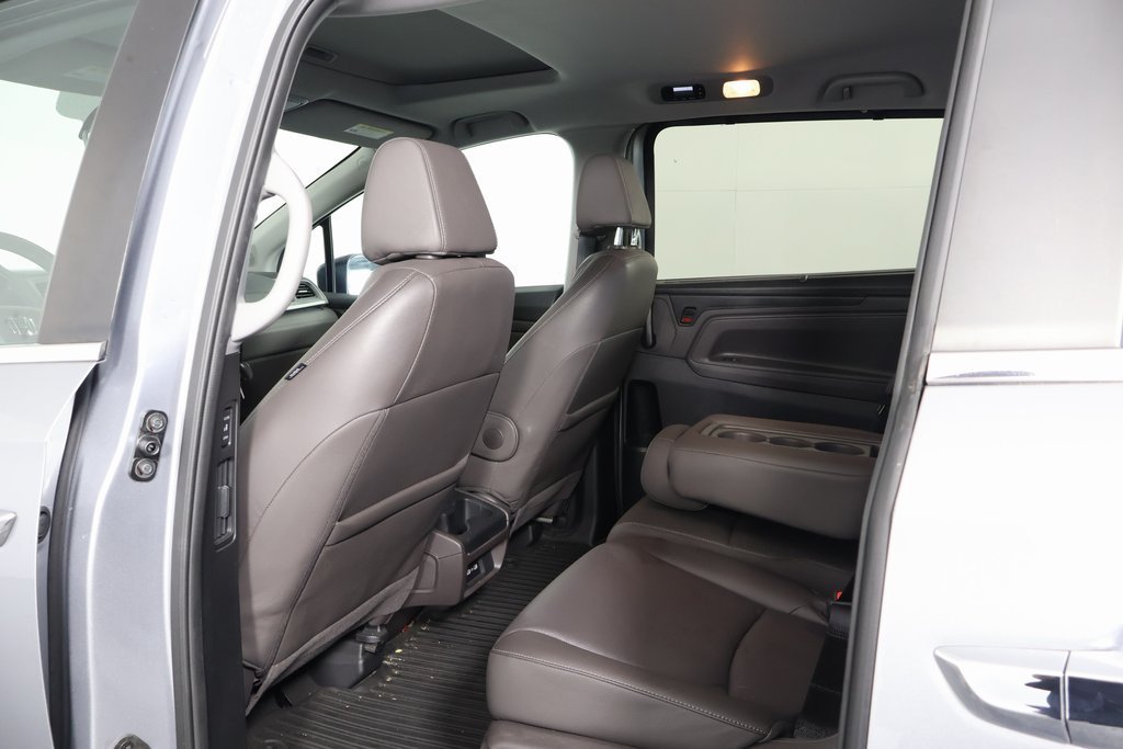 2024 Honda Odyssey EX-L - Photo 11