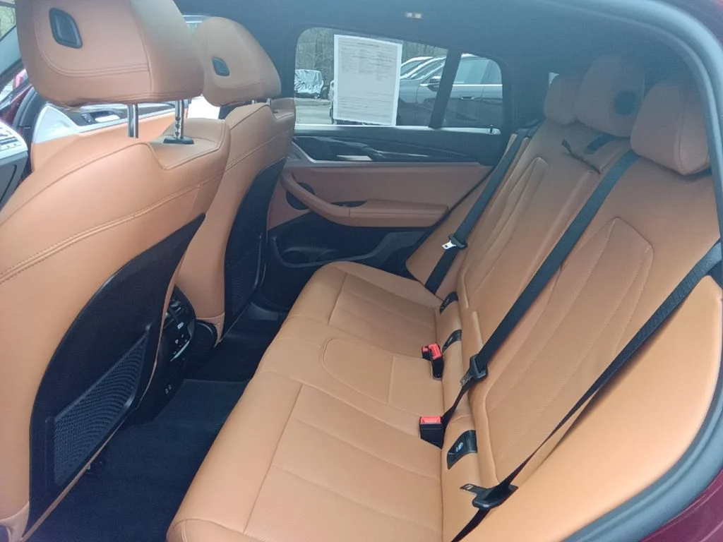 Certified Used 2025 Aventurin Red Metallic BMW xDrive30i image 26