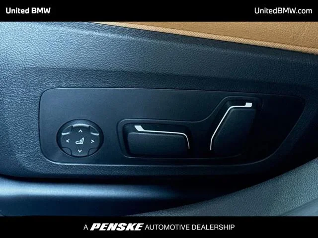 New 2026 Dravit Grey Metallic BMW 330i image 4