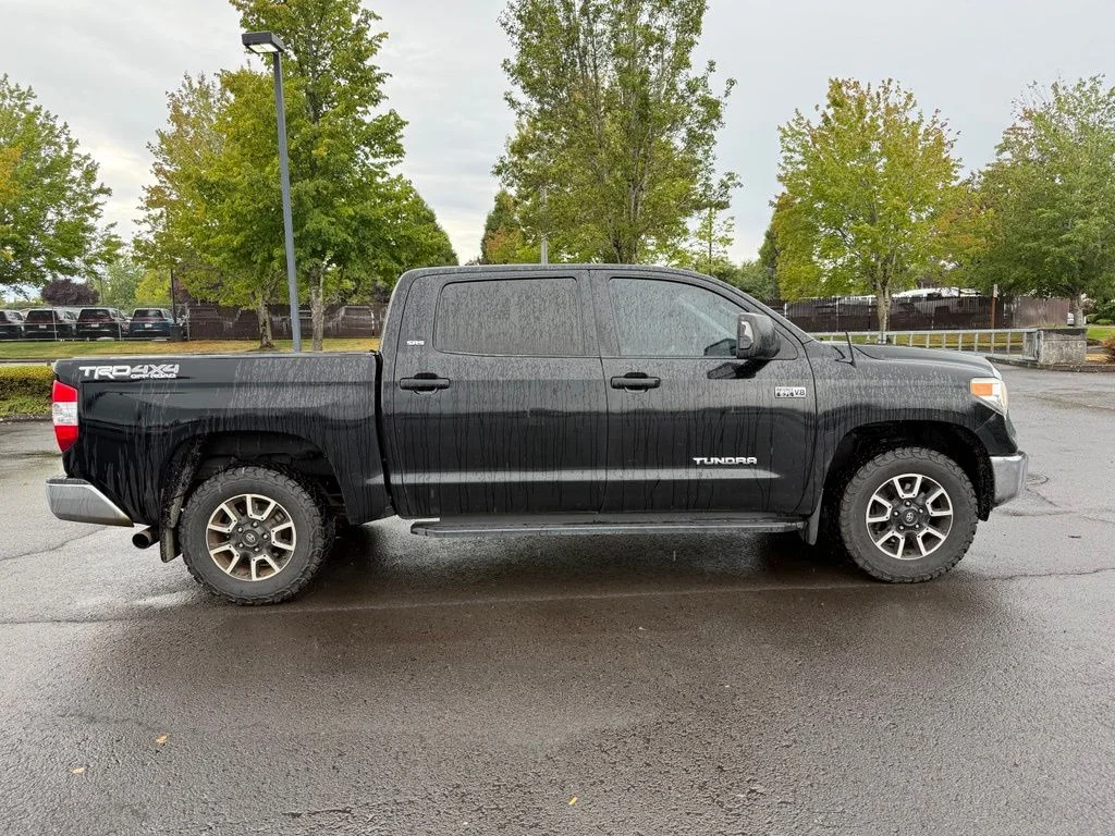 Used 2017 Black Toyota SR5 image 8