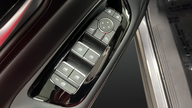 Used 2025 Gun Metallic Nissan SV image 20