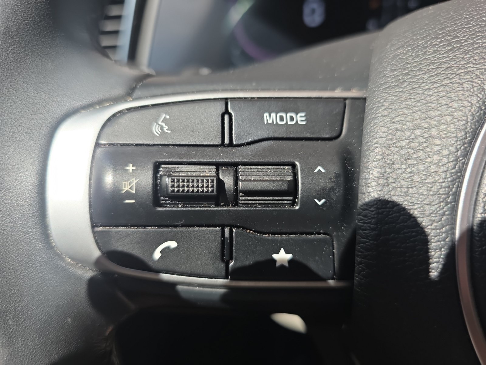 Certified Used 2024 Steel Gray Kia EX image 24