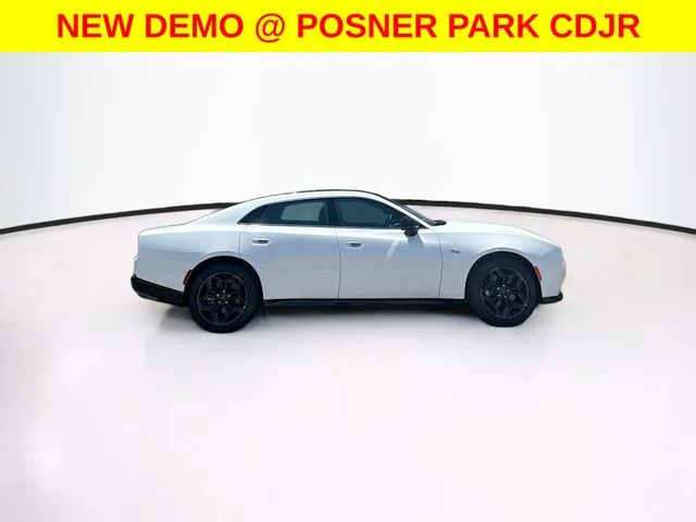 New 2026 White Knuckle Exterior Paint Dodge R/T image 4
