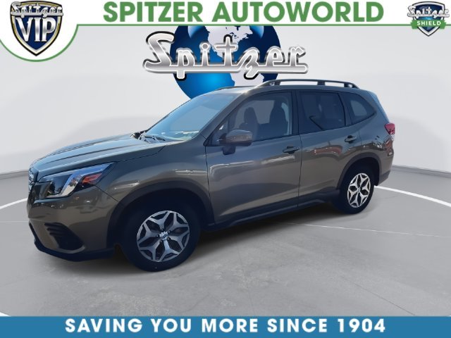Used 2024 Brown Subaru Premium image 9