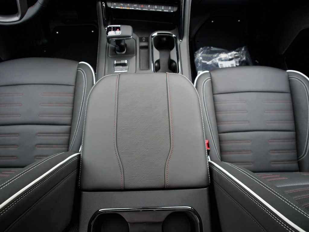 2026 GMC Sierra 1500 AT4X - Photo 22