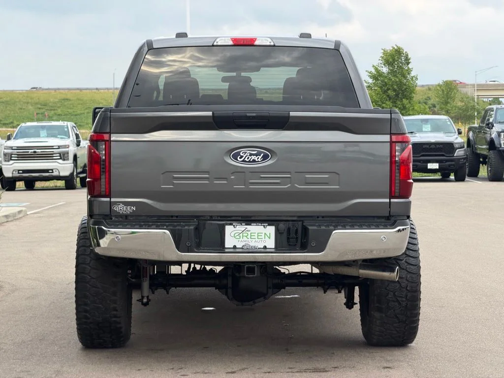 Used 2025 Gray Ford XLT image 8