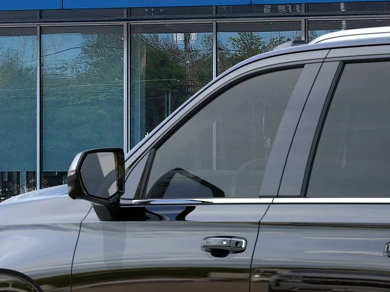 2026 Chevrolet Suburban Premier - Photo 12