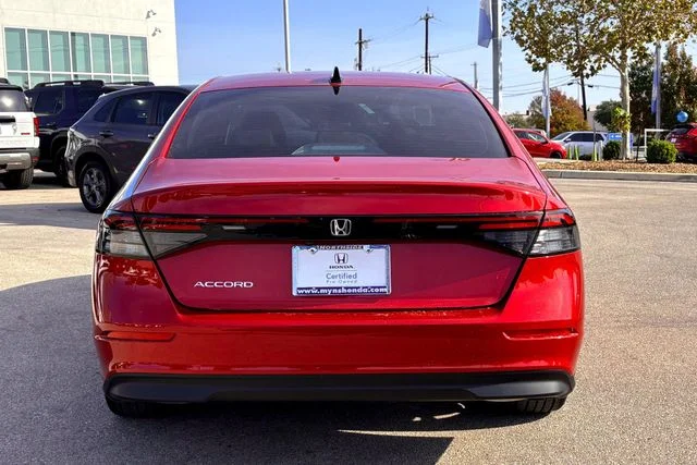 Certified Used 2025 Radiant Red Honda SE image 4