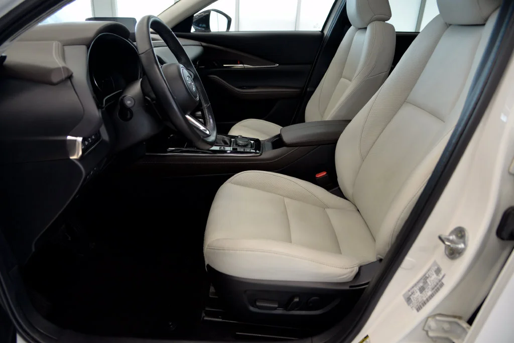 Certified Used 2024 White Mazda 2.5 Turbo Premium Plus Package w/Premium Plus Package image 15