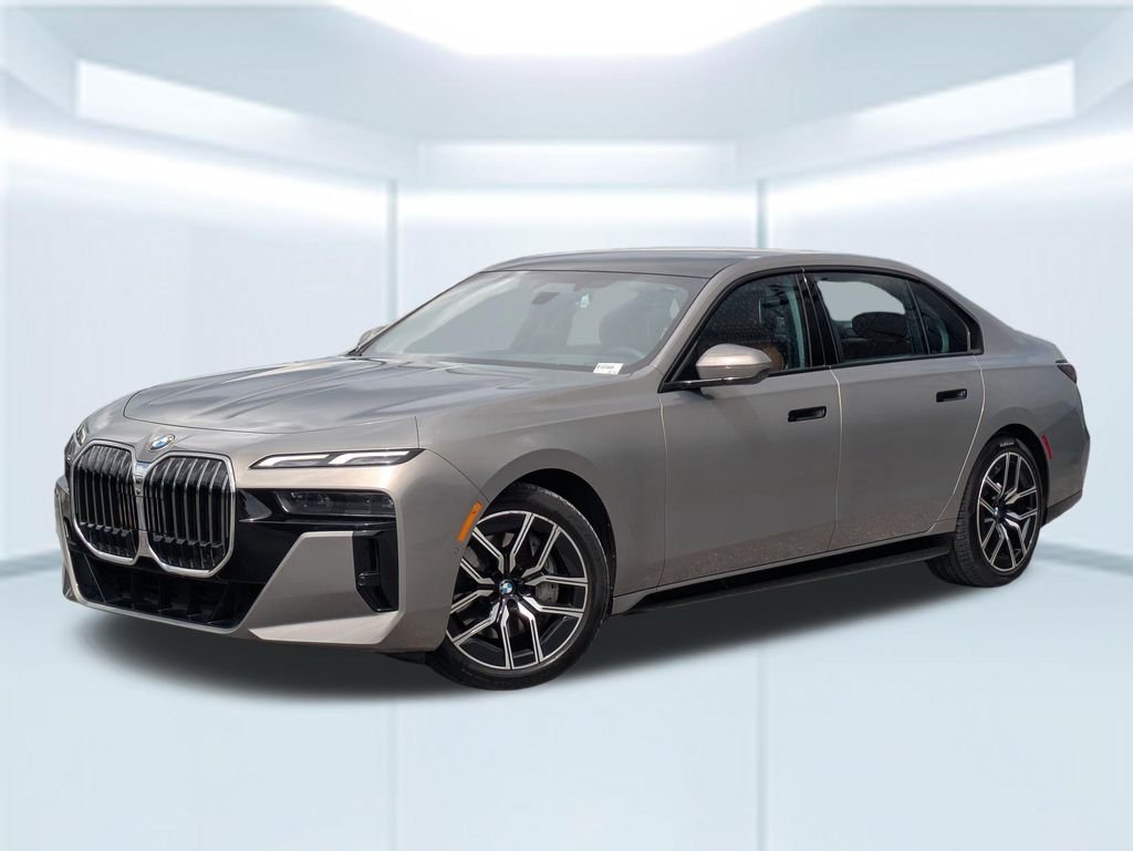 2023 BMW 7 Series 740i's photo