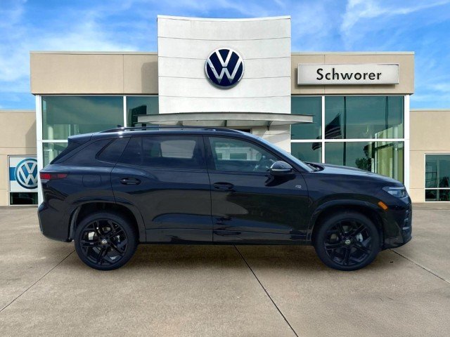 New 2026 Deep Black Pearl Volkswagen SE RLine Black 4Mo image 5