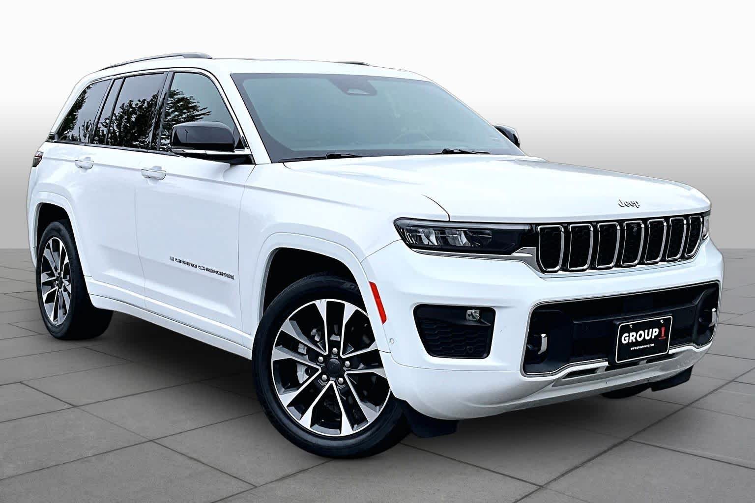 Used 2023 Bright White Clearcoat Jeep Overland image 3
