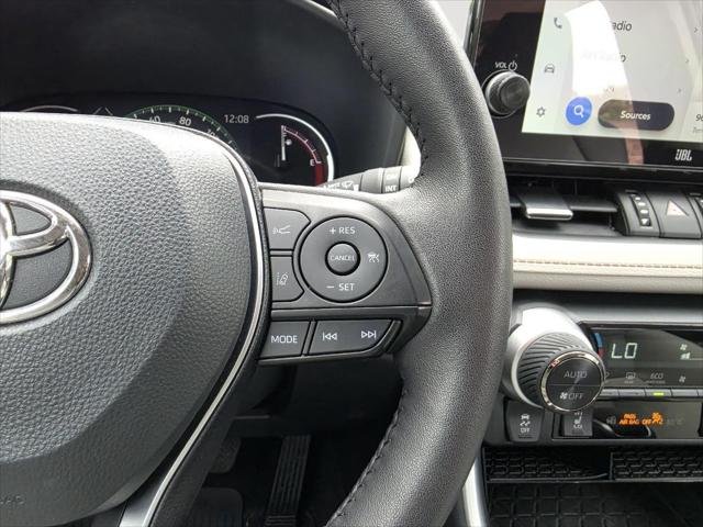 Certified Used 2024 MAGNETIC GRAY MET. Toyota  image 33