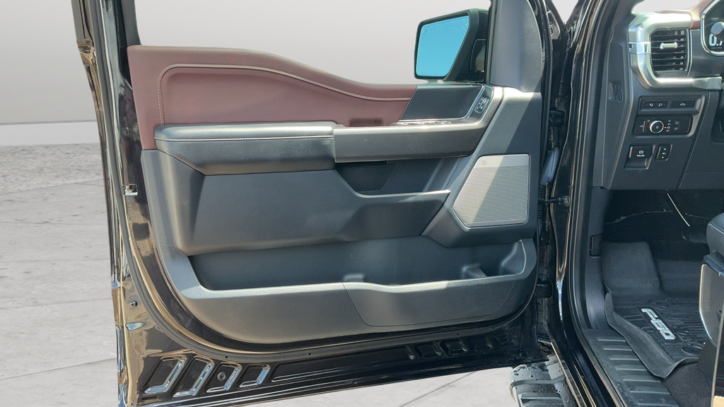 Used 2022 Black Ford Lariat image 18