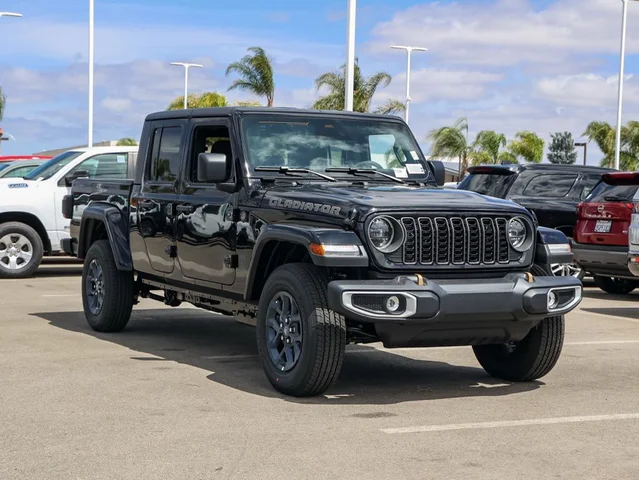 2026 Jeep Gladiator 85th Anniversary Edition