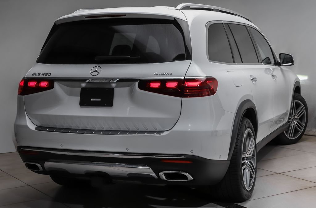 New 2026 Polar White Mercedes-Benz GLS 450 image 23