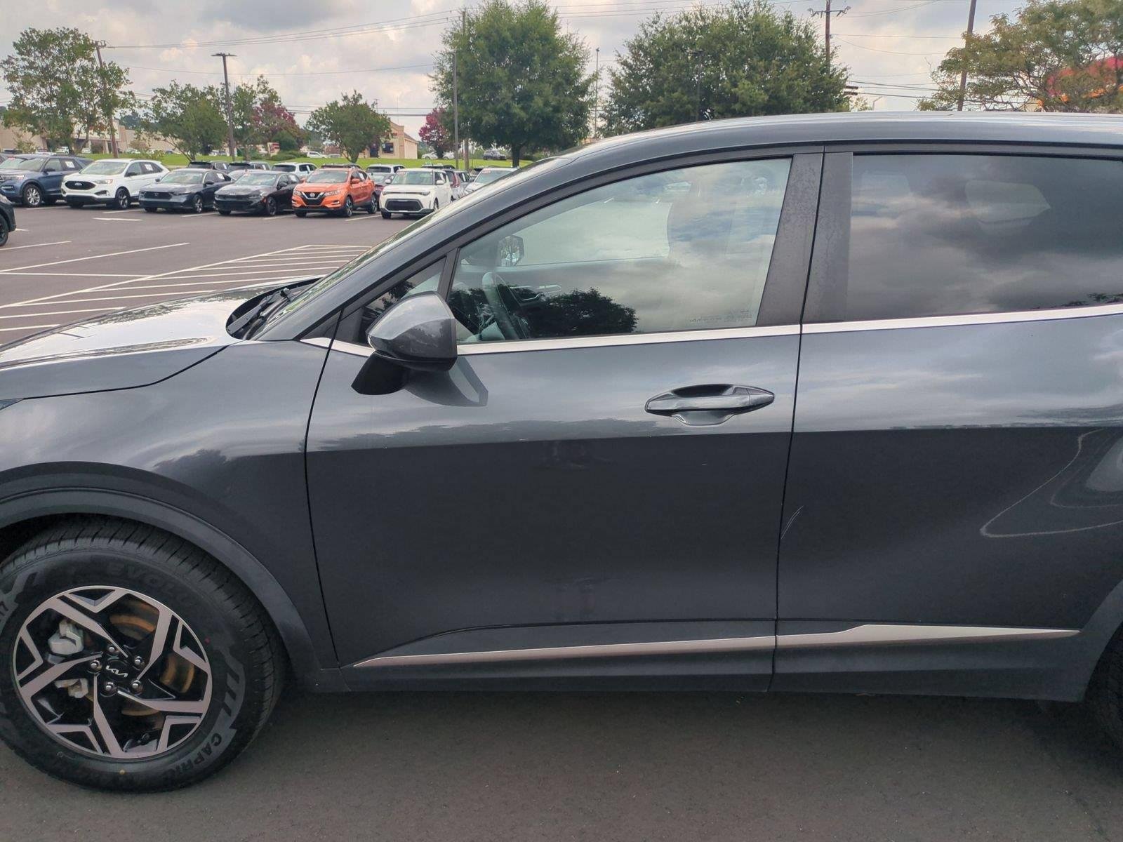 Used 2023 Gravity Gray Kia LX image 15