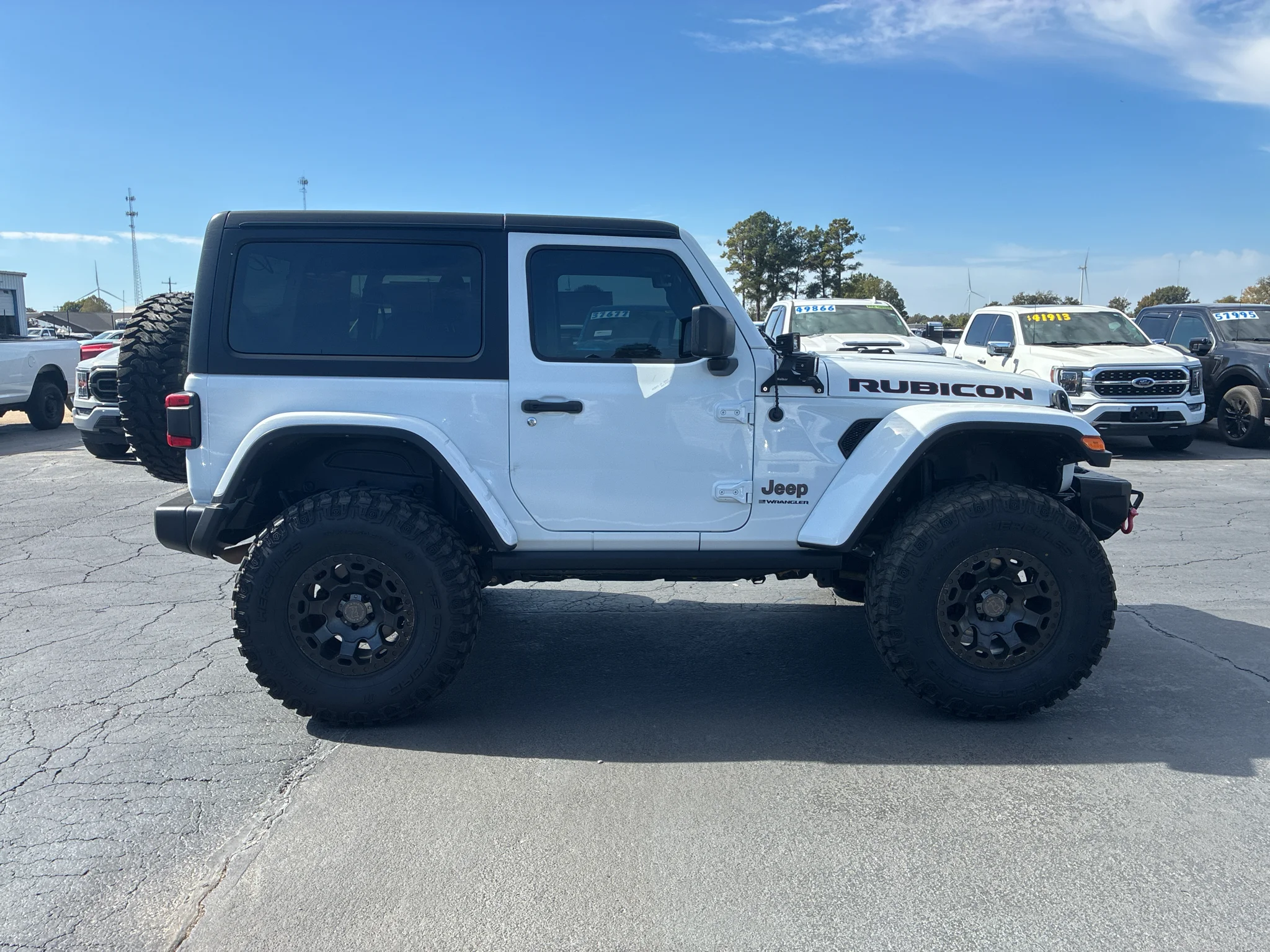 Used 2023 Bright White Clearcoat Jeep Rubicon image 4