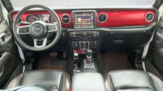 Used 2023 White Jeep Rubicon image 9