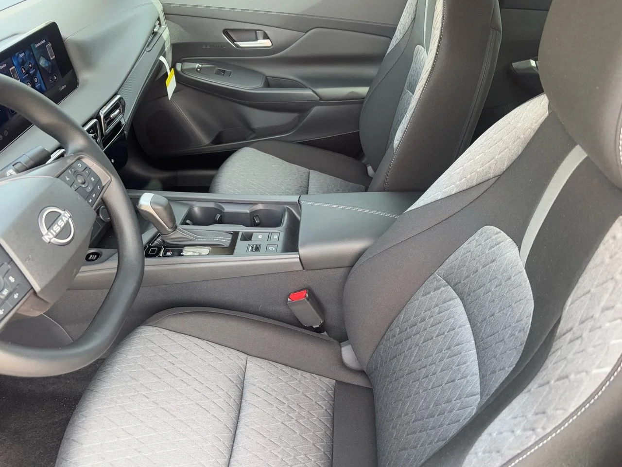 2026 Nissan Sentra SV - Photo 18