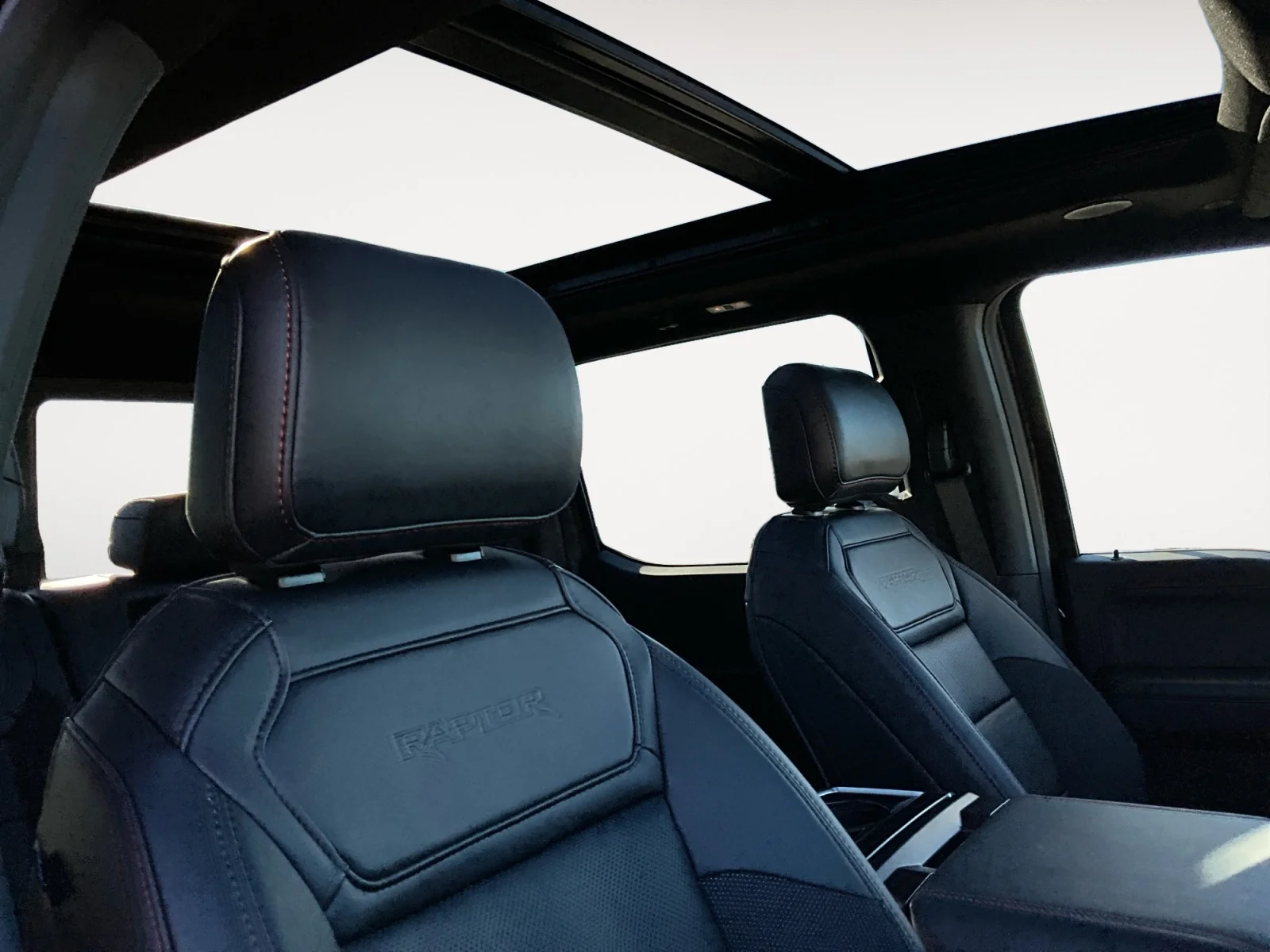 New 2026 SHELTER GREEN Ford Raptor image 11