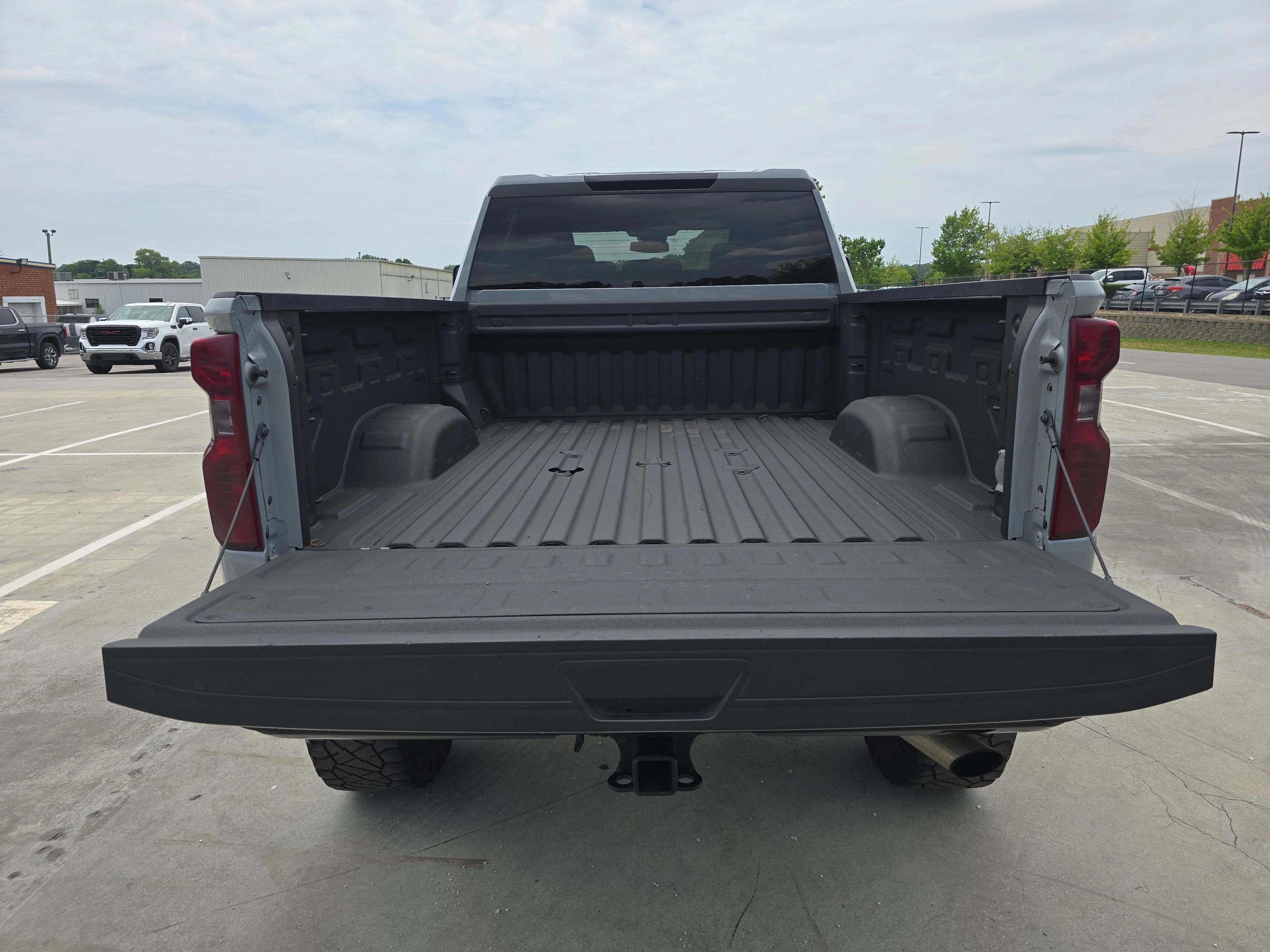 Used 2024 Slate Gray Metallic Chevrolet Custom image 12
