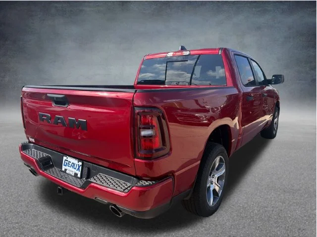 New 2027 Molten Red Pearl-Coat Exterior Paint RAM Express image 7