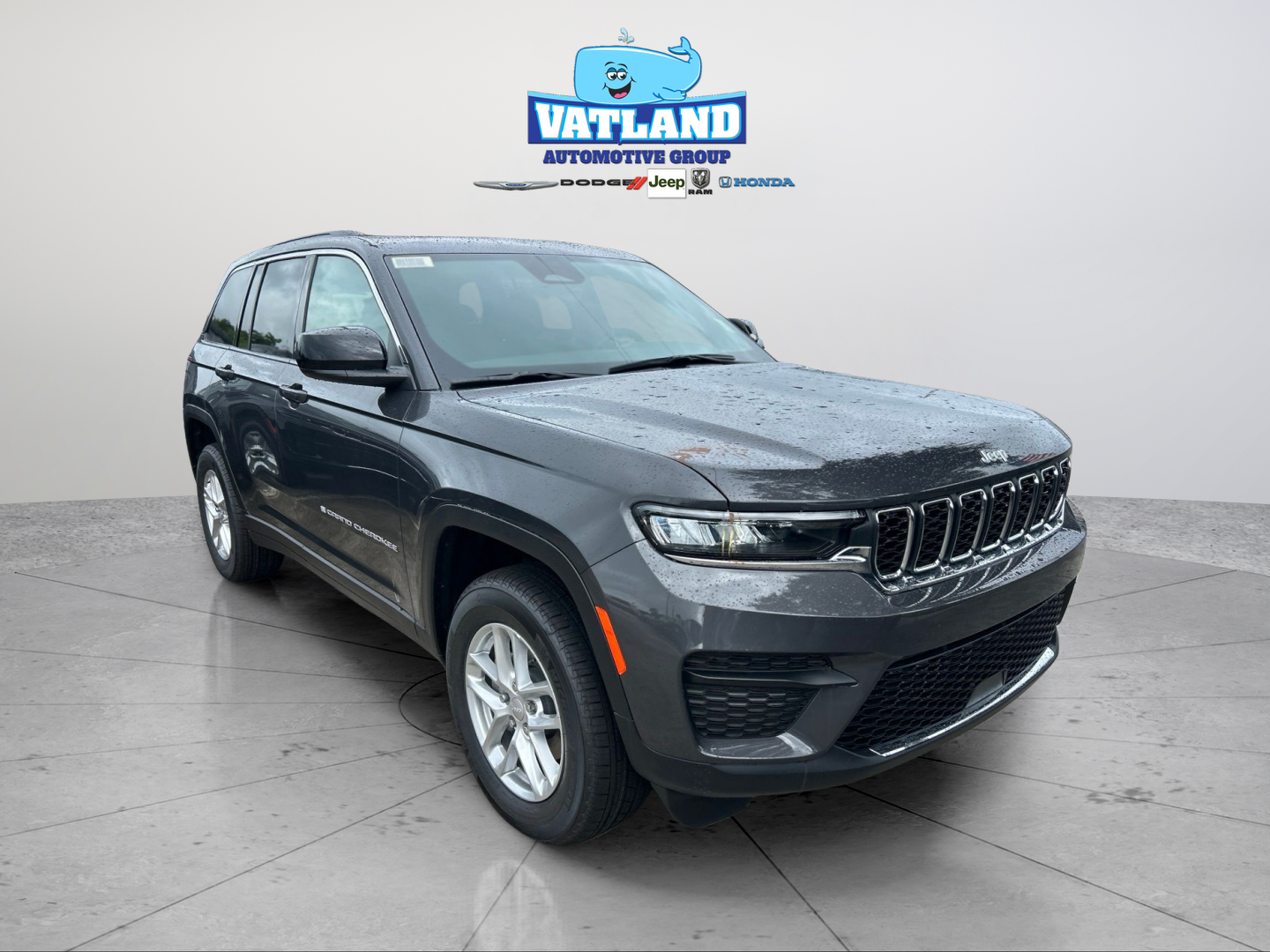 New 2026 Baltic Gray Metallic Clearcoat Jeep Laredo X image 7