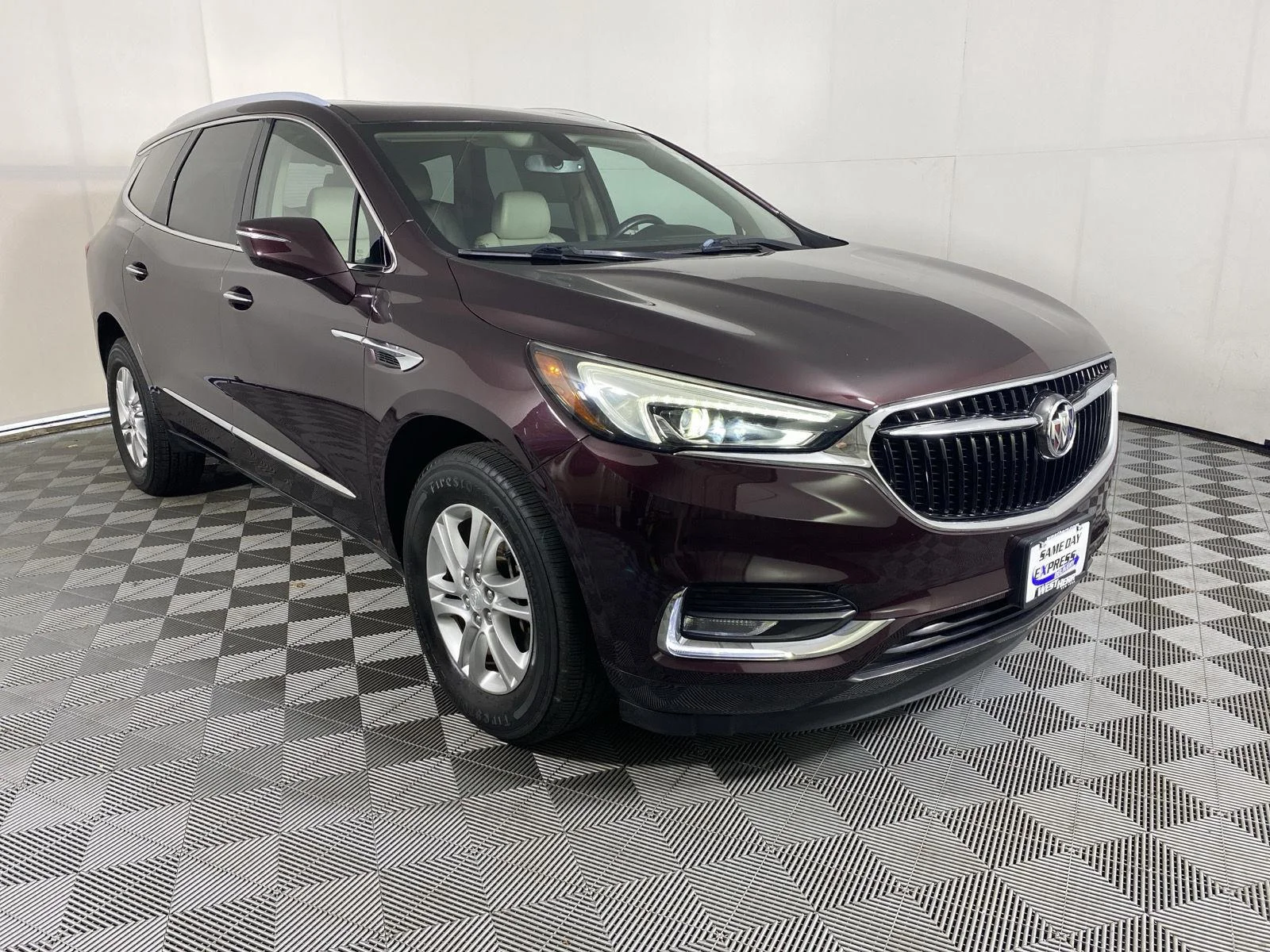 Used 2018 Black Cherry Metallic Buick Essence image 11