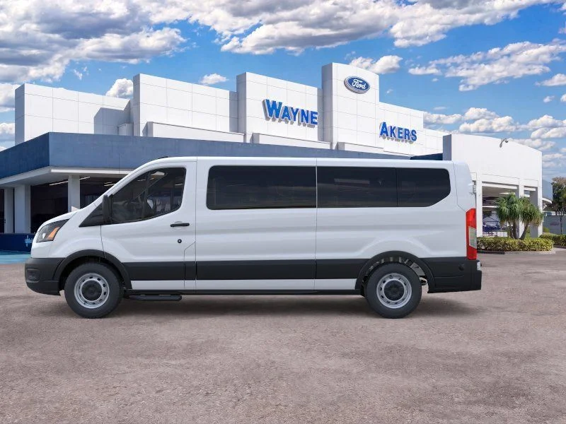 New 2026 Oxford White Ford XL image 3