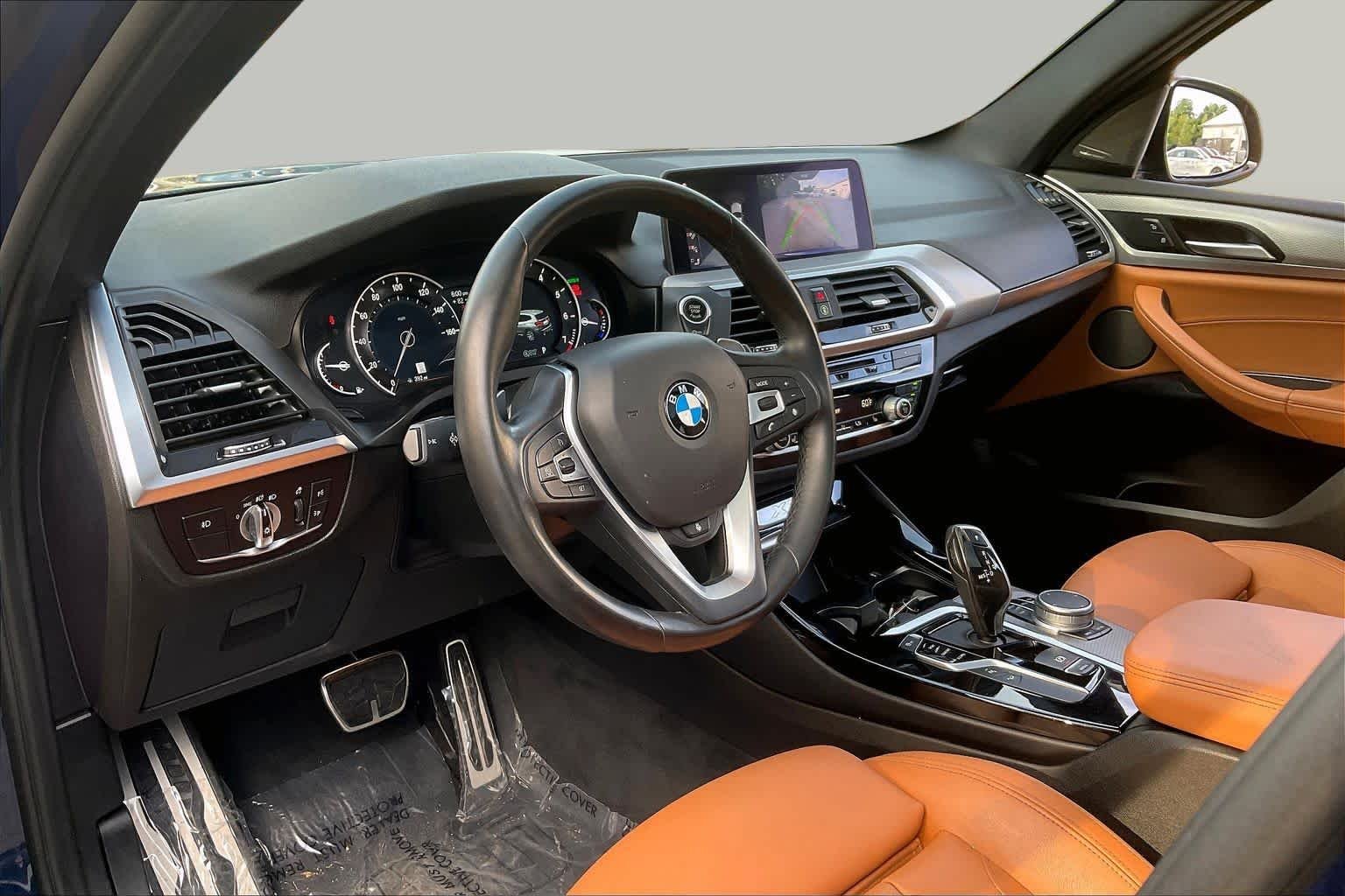 Used 2019 Phytonic Blue Metallic BMW xDrive30i image 17