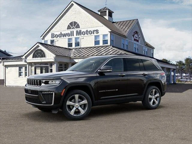 New 2026 Diamond Black Crystal Pearlcoat Jeep Limited image 2
