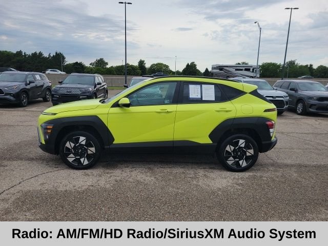 Used 2025 Yellow Hyundai SEL image 3