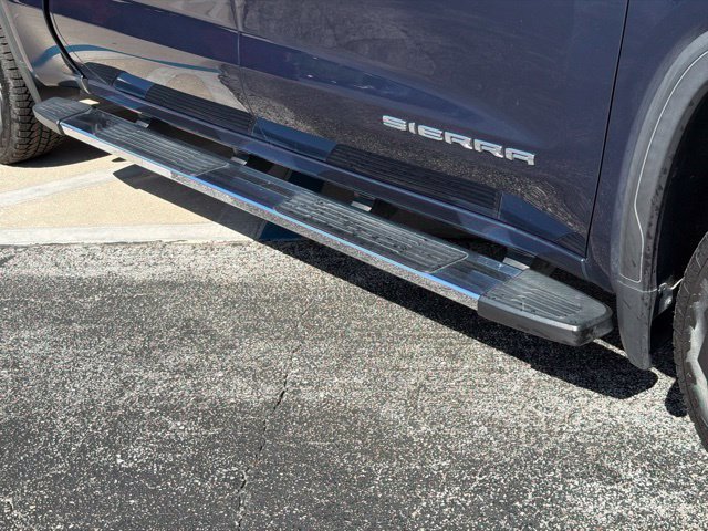 Used 2022 PACIFIC BLUE METALLIC GMC SLT image 12