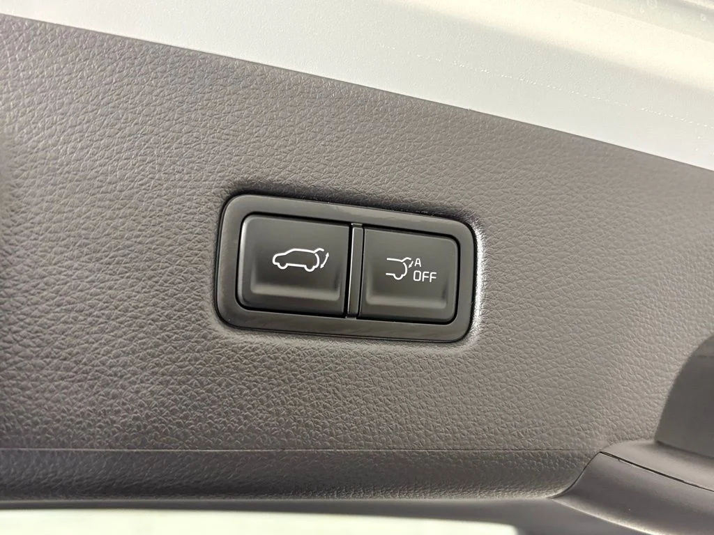 New 2026 White Kia EX image 43