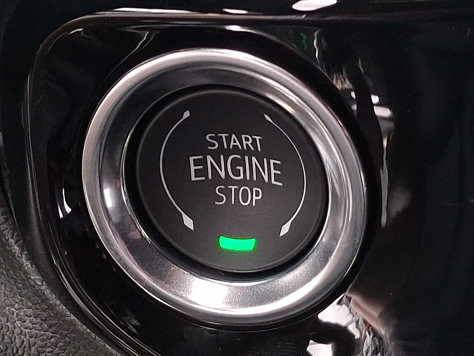 New 2026 Summit White Chevrolet LT image 19