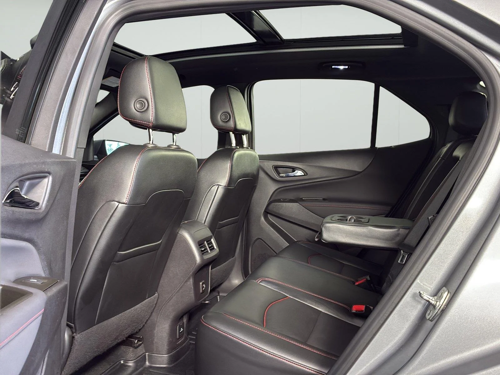 Used 2024 Sterling Gray Metallic Chevrolet RS image 15