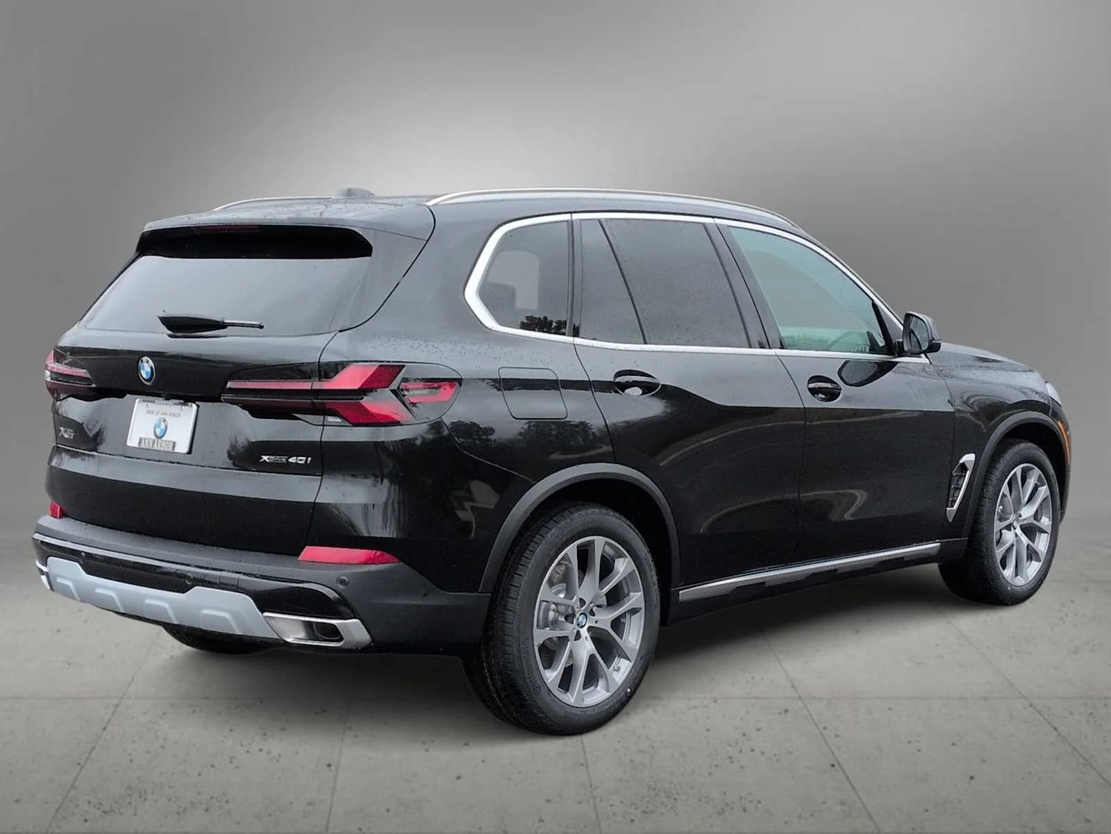 New 2026 Black Sapphire Metallic BMW xDrive40i image 8