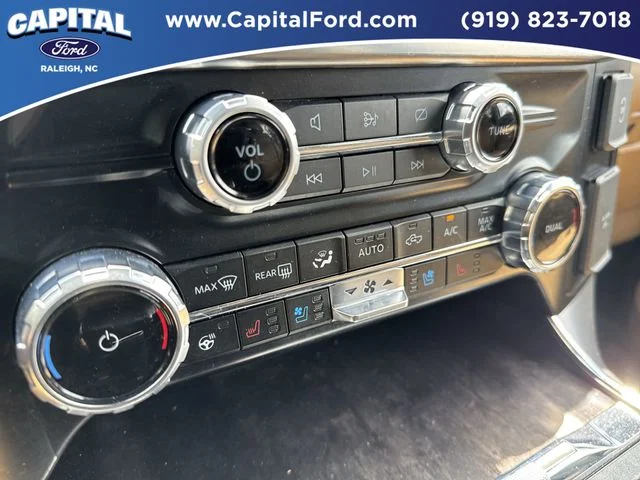 Used 2023 White Ford Lariat image 30