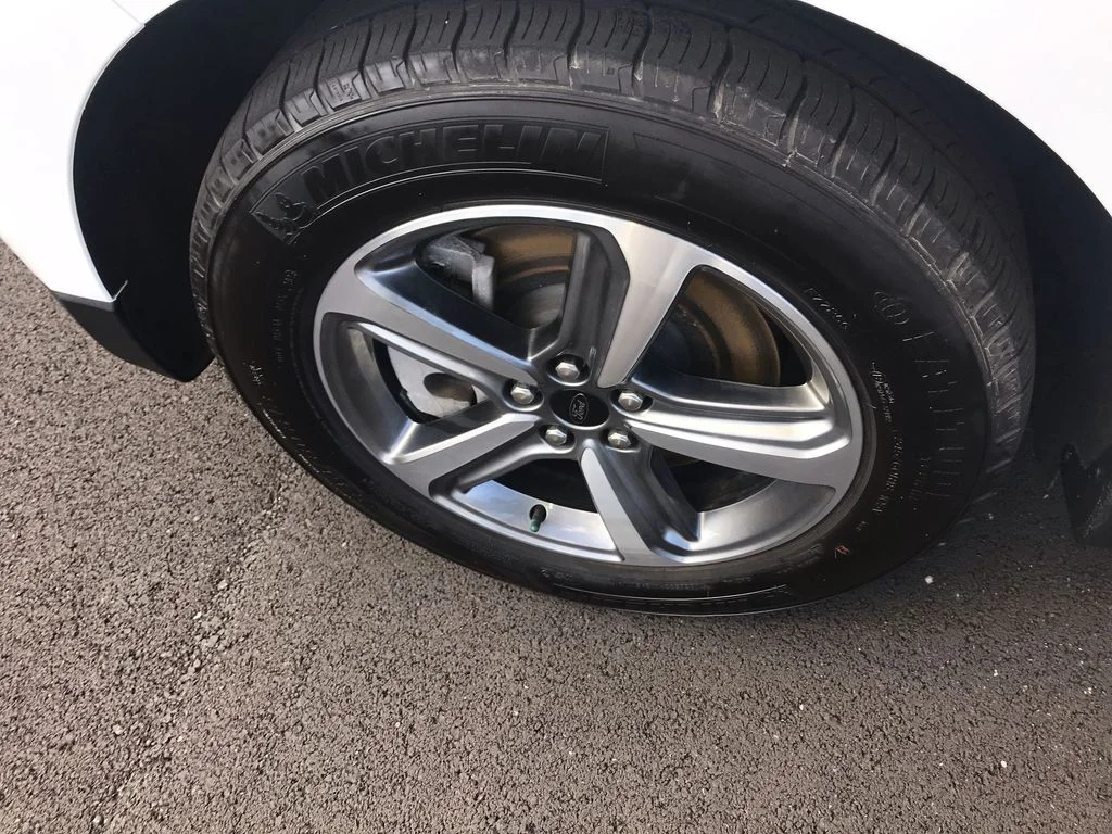 Used 2024 White Ford SEL image 10