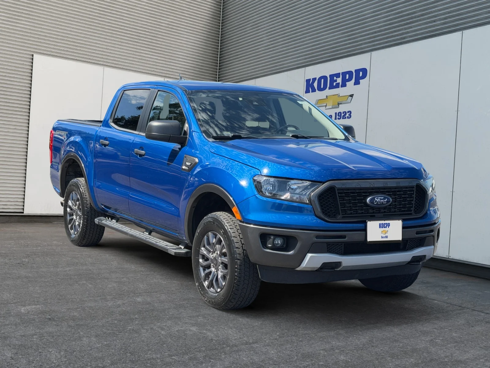 Used 2020 Lightning Blue Metallic Ford XLT image 7