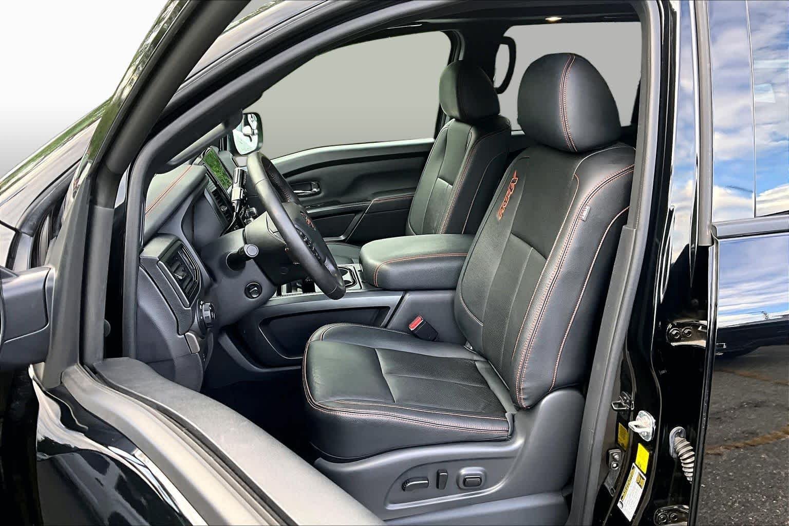 Used 2024 Super Black Nissan PRO-4X image 9