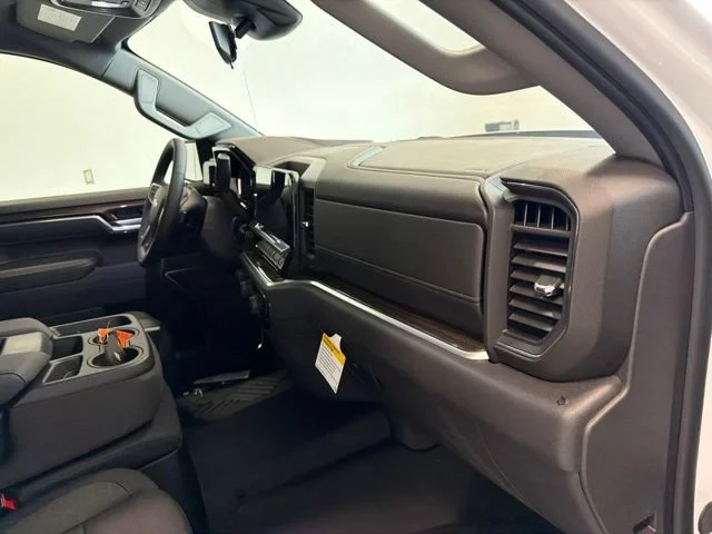 New 2026 Summit White Chevrolet LT image 27