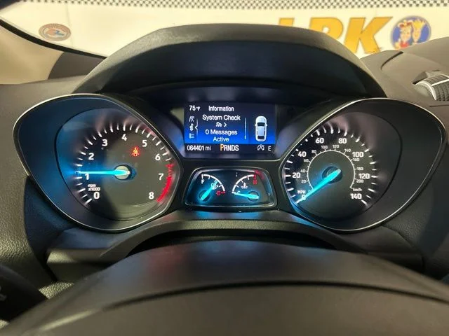 Used 2019 Sea Green Ford SEL image 19