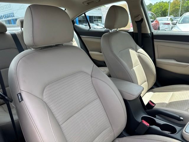Certified Used 2017 White Hyundai Limited image 26
