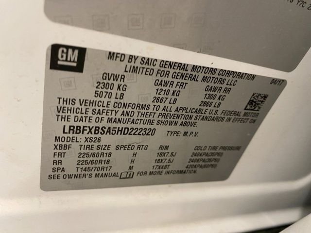 Used 2017 White Buick Essence image 40