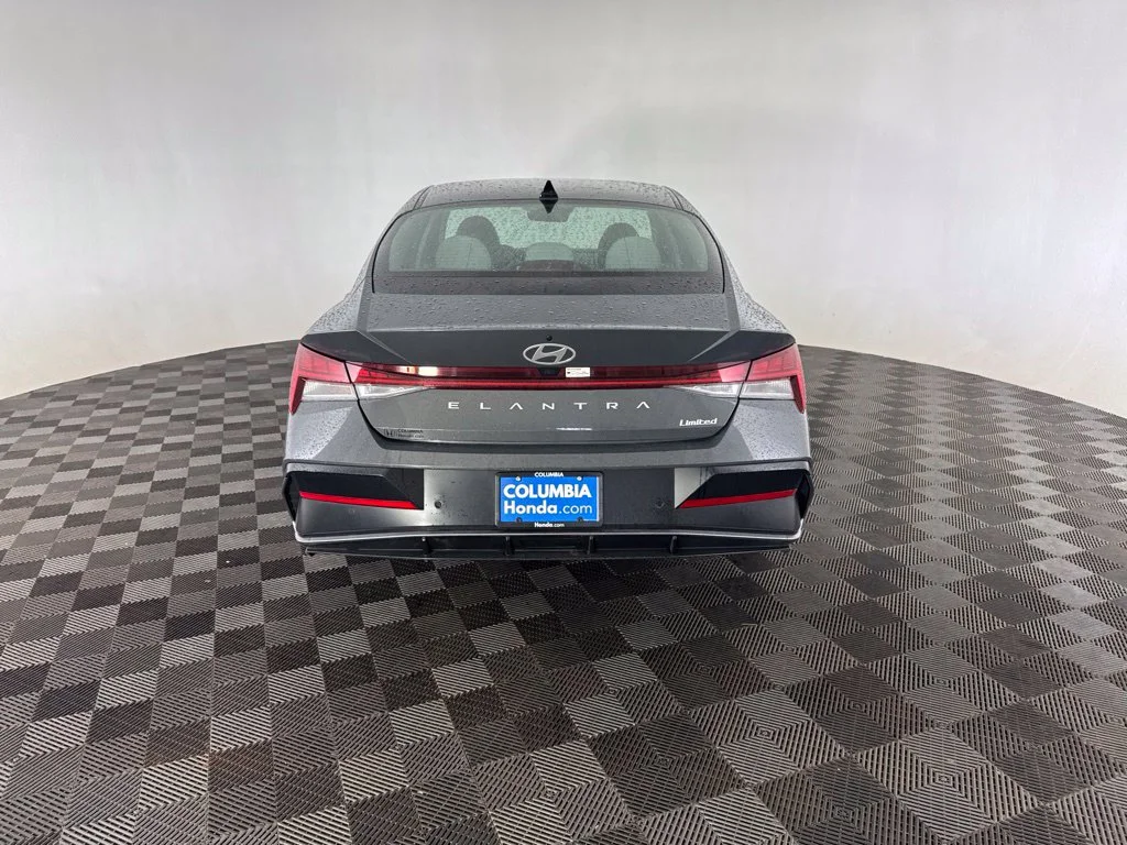 Used 2024 Gray Hyundai Limited image 6