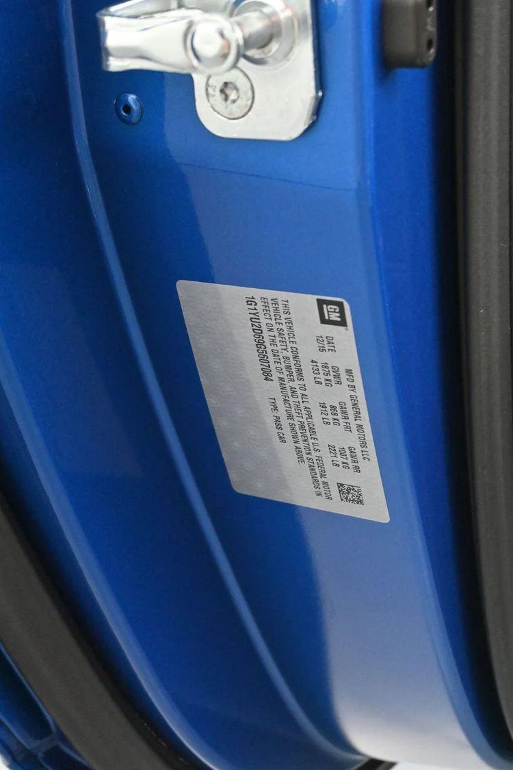 Used 2016 LAGUNA BLUE METALLIC TINTCOAT Chevrolet Z06 3LZ image 41