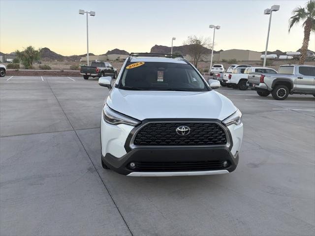 Certified Used 2024 WIND CHILL PEARL Toyota  image 2