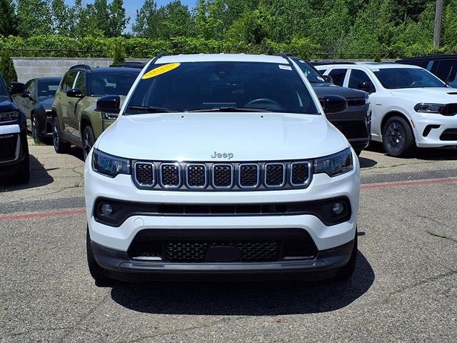 Certified Used 2024 Bright White Clear Coat Jeep Latitude image 20